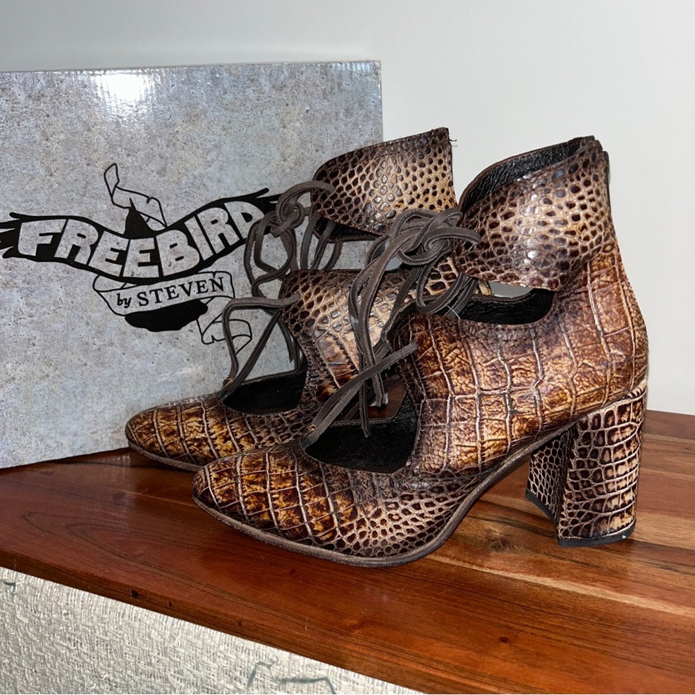 Freebird Joyce Tan Croc Lace Up Booties Size 9